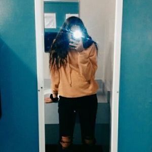 Meet your Posher, Shae